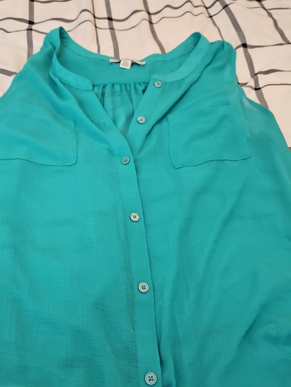 American Eagle Outfitters Sleeveless Button-Down Top in Teal Aqua
